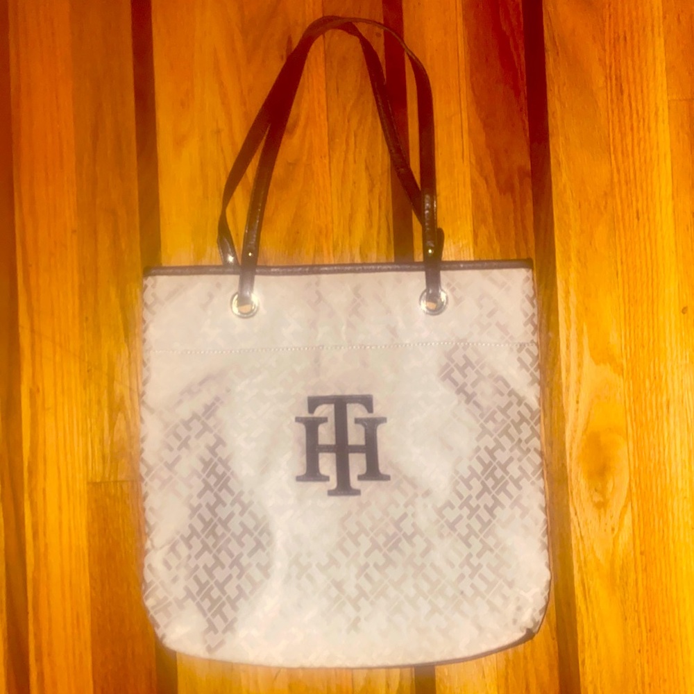Tommy Hilfiger handbag
